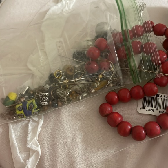 Pins and beads come together , assorted colorful beads tiny beads handmade DIY - Picture 5 of 7